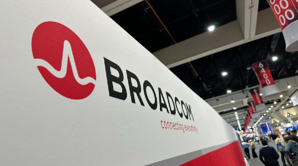 Broadcom Introduces 3 5d Xdsip Chip Packaging for Data Center Processors