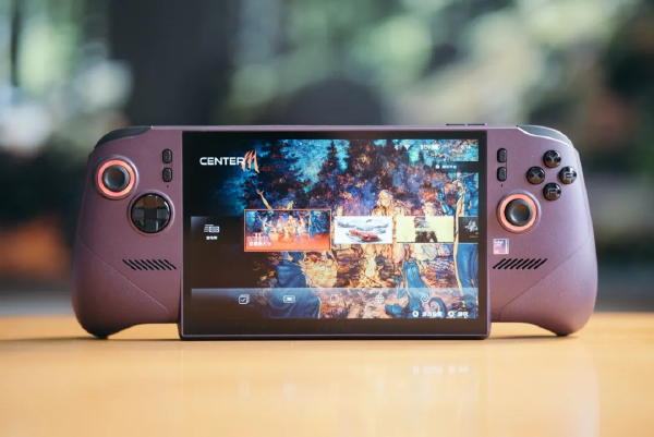 MSI Claw 8 EX AI+ Review: Intel Arc G3 Delivers Elite Handheld Gaming