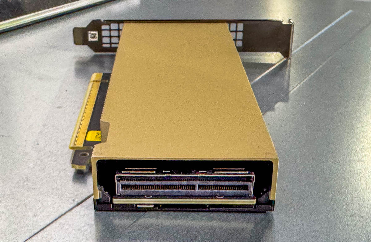 NVIDIA ConnextX-8 SuperNIC Internal Connector