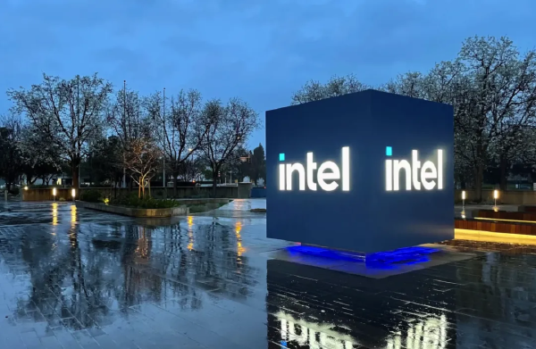 Intel’s Inventor of the Year Jumps to Samsung