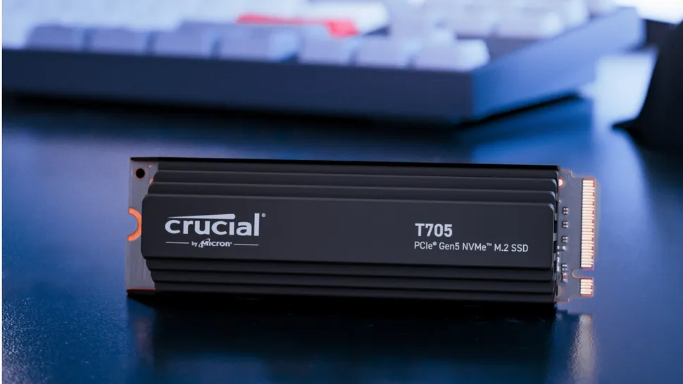 Crucial T705